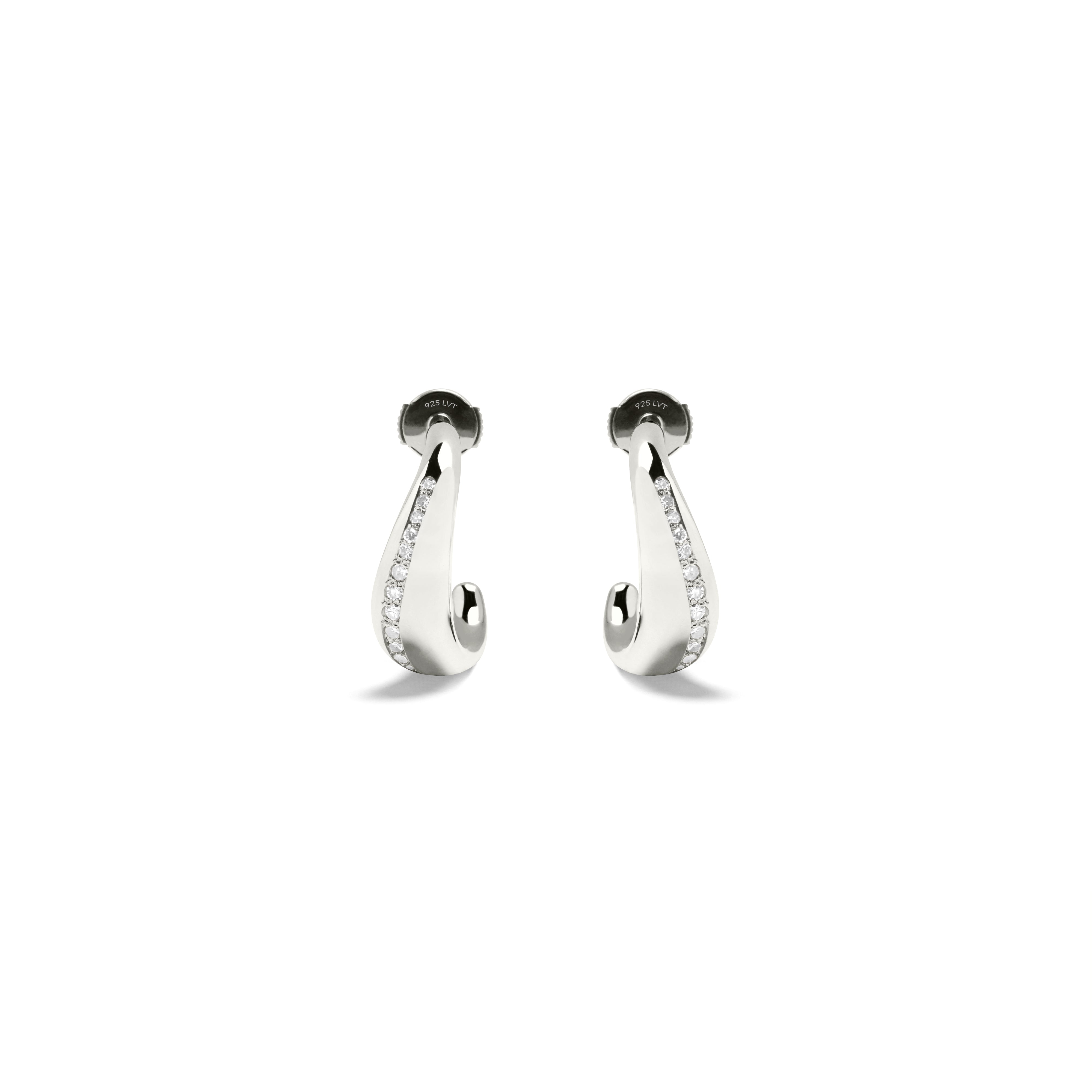 CURVY SILVER DIAMONDS CREOLES