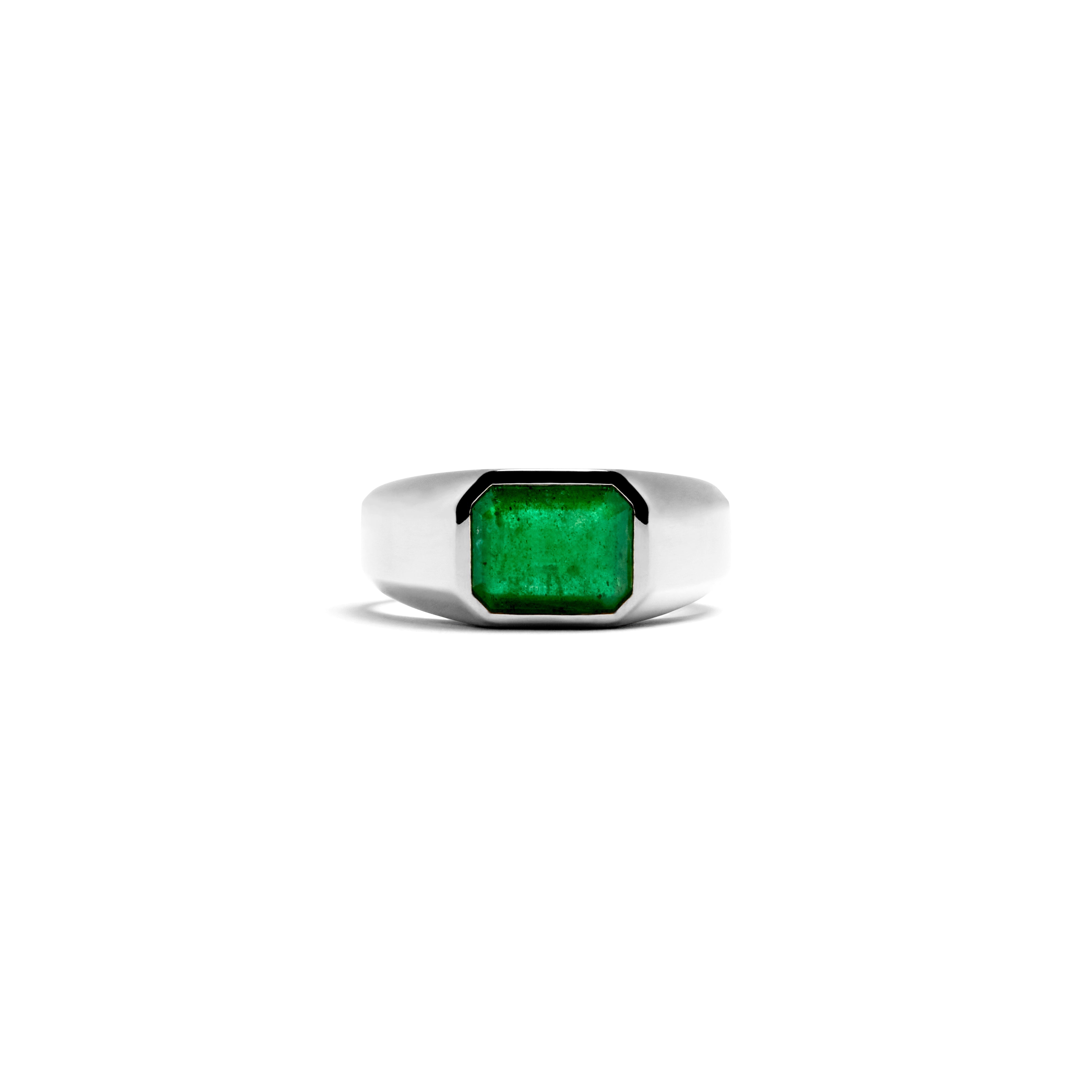EMERALD SIGNET RING