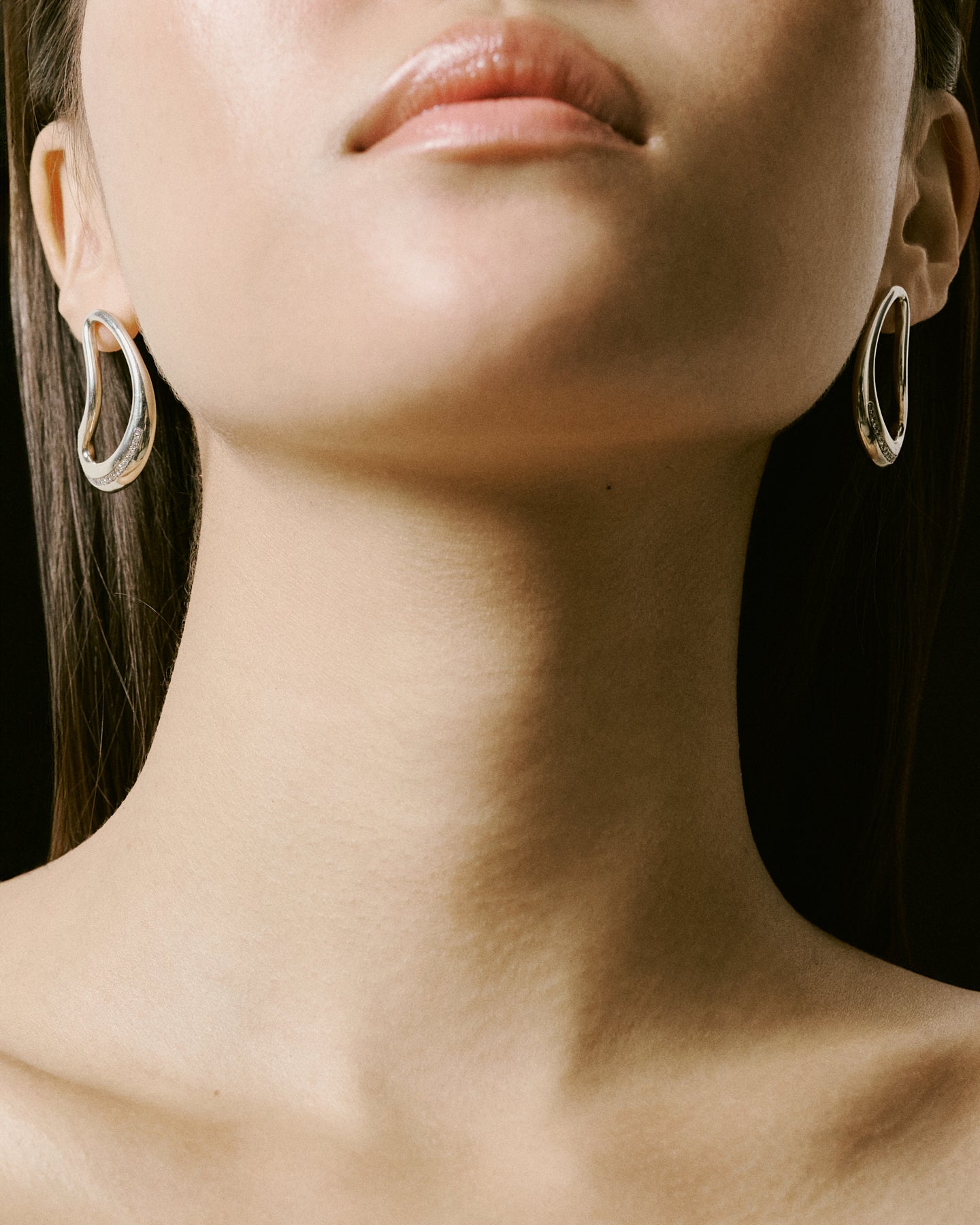 SILVER DIAMONDS MOON EARRINGS